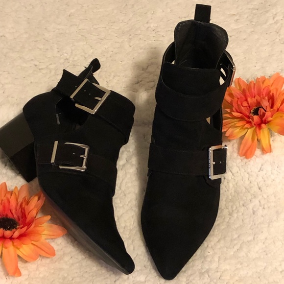 ASOS Shoes - ASOS Booties Size9 Point Toed 2”Heel